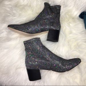 URBAN OUTFITTERS stretch sparkly booties